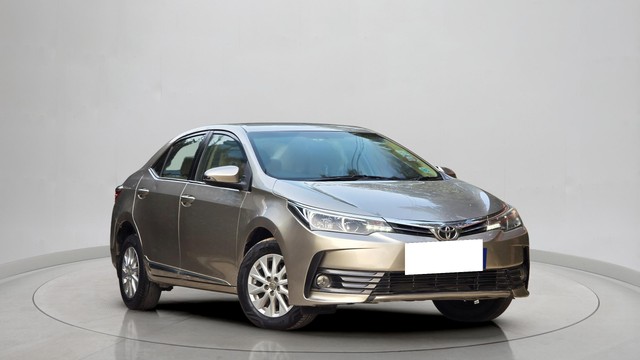 Second-hand 2017 Toyota Corolla Altis 1.4 DG for sale in Gurgaon-2