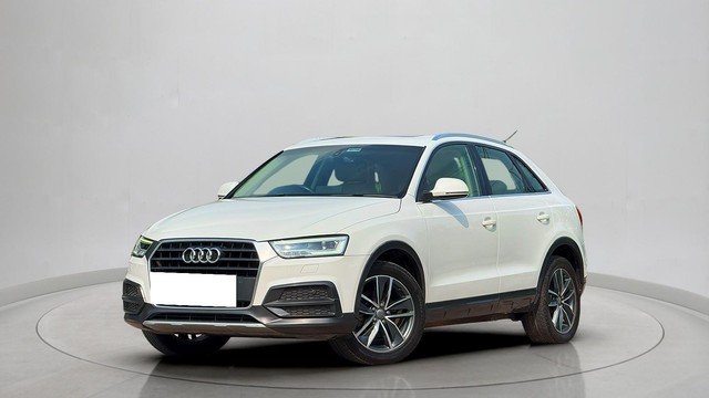 Second-hand 2018 Audi Q3 30 TFSI Premium FWD for sale in Faridabad-3