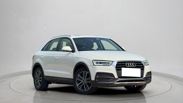 Second-hand 2018 Audi Q3 30 TFSI Premium FWD for sale in Faridabad-0