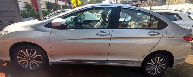 Second-hand 2019 Maruti Suzuki Ciaz Zeta BSIV for sale in Lucknow-19