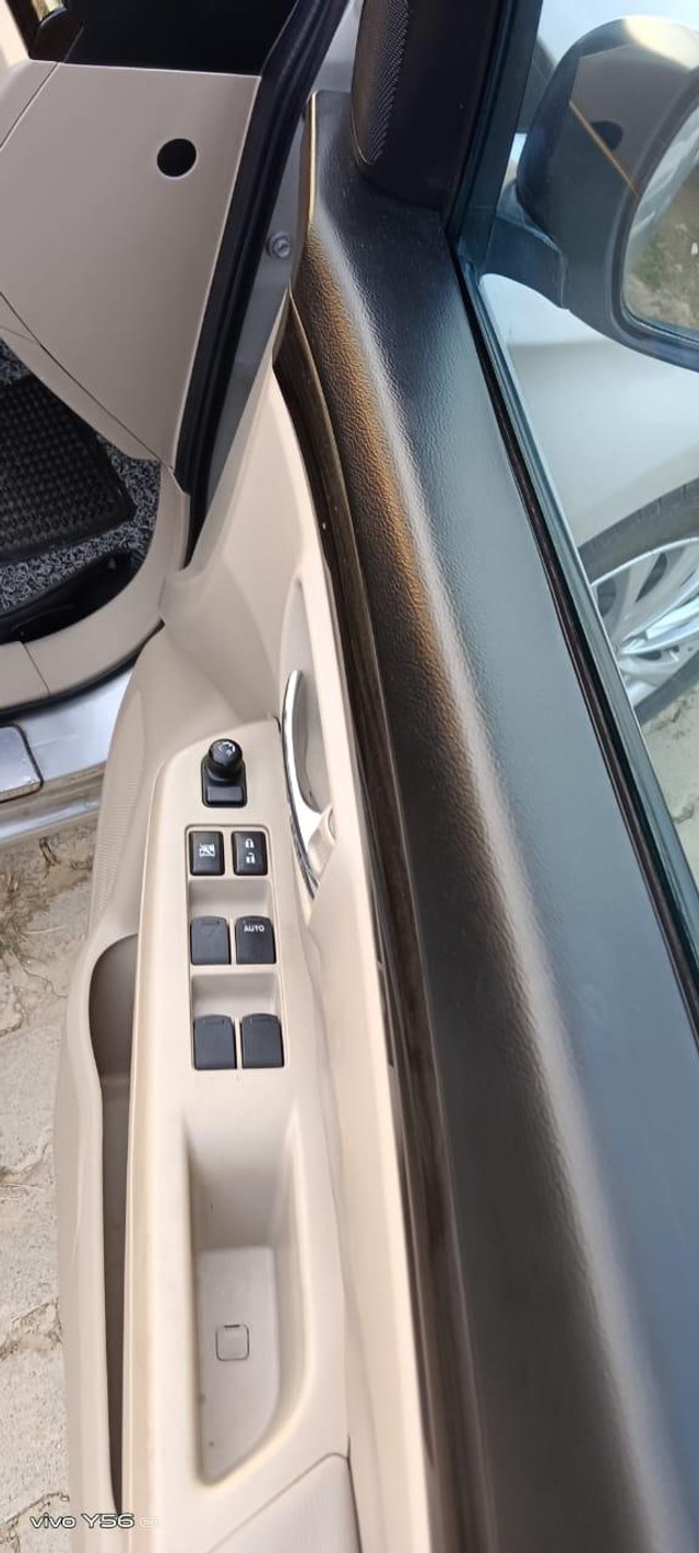 Second-hand 2015 Maruti Ciaz ZDi for sale in Lucknow-6