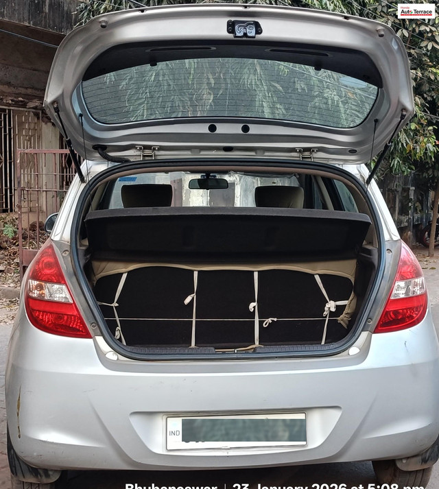 Second-hand 2010 Hyundai i20 Magna 1.2 for sale in Bhubaneswar-8