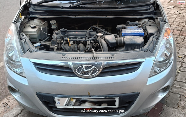 Second-hand 2010 Hyundai i20 Magna 1.2 for sale in Bhubaneswar-3