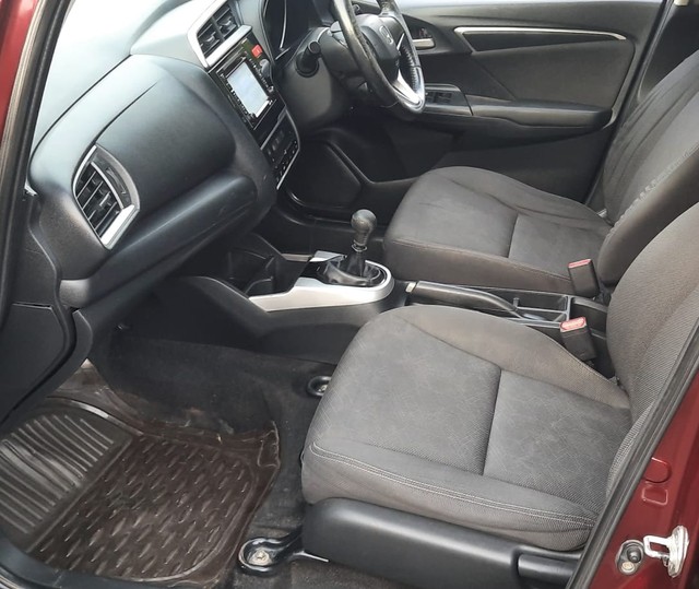 Second-hand 2015 Honda Jazz 1.5 VX i DTEC for sale in Nagpur-5