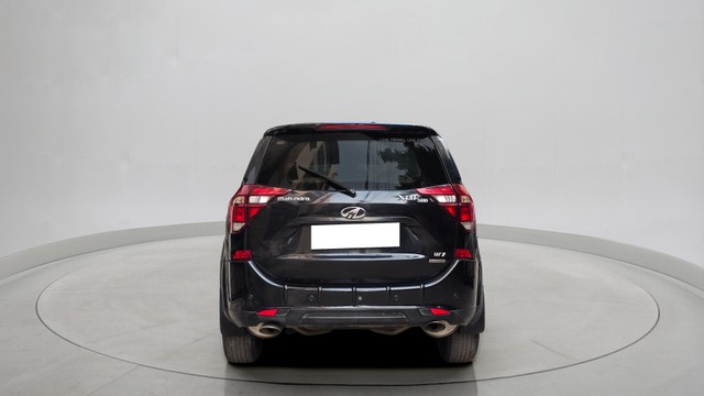 Second-hand 2018 Mahindra XUV500 W7 AT BSIV for sale in Faridabad-4