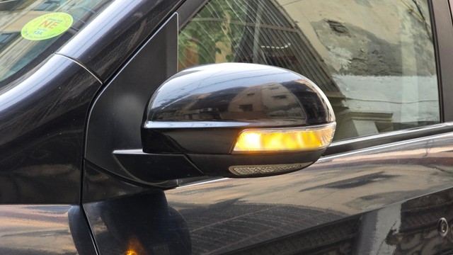 Second-hand 2018 Mahindra XUV500 W7 AT BSIV for sale in Faridabad-10