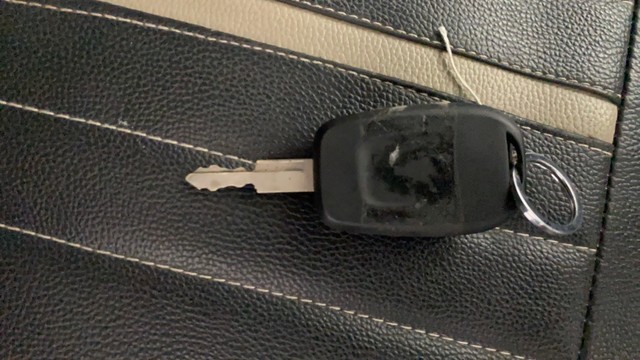 Second-hand 2020 Renault KWID RXL for sale in Lucknow-21