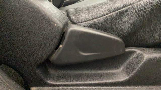 Second-hand 2020 Renault KWID RXL for sale in Lucknow-18