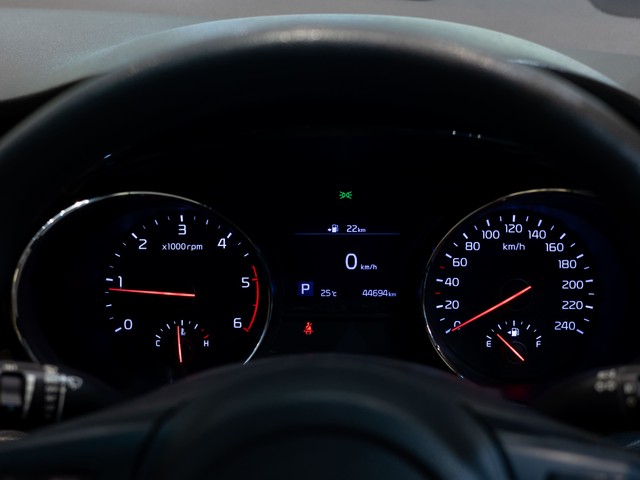 Second-hand 2020 Kia Carnival Prestige for sale in Kolkata-5