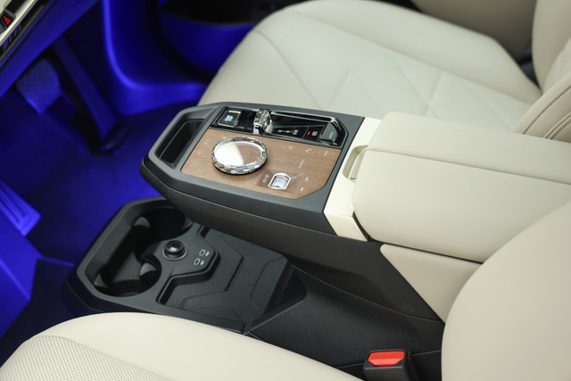 Second-hand 2024 BMW iX xDrive50 for sale in Gurgaon-10