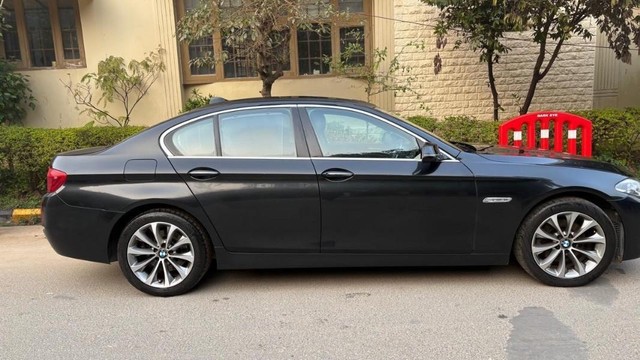 Second-hand 2017 BMW 5 Series 520d Luxury Line for sale in Gurgaon-2