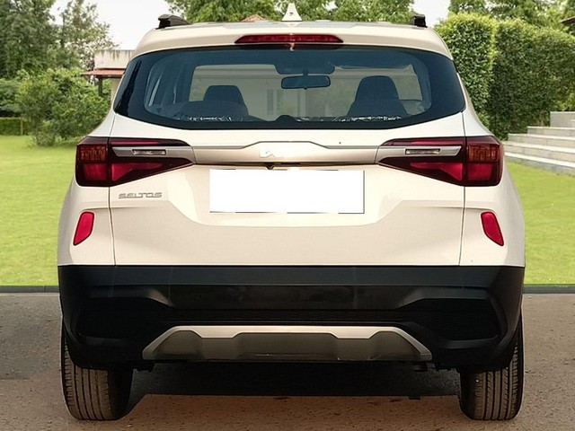 Second-hand 2022 Kia Seltos HTK G for sale in New Delhi-2