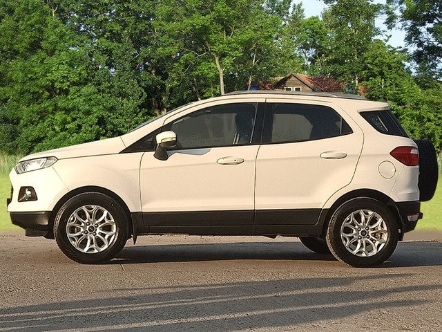 Second-hand 2016 Ford Ecosport 1.5 Ti VCT AT Titanium BE BSIV for sale in New Delhi-3