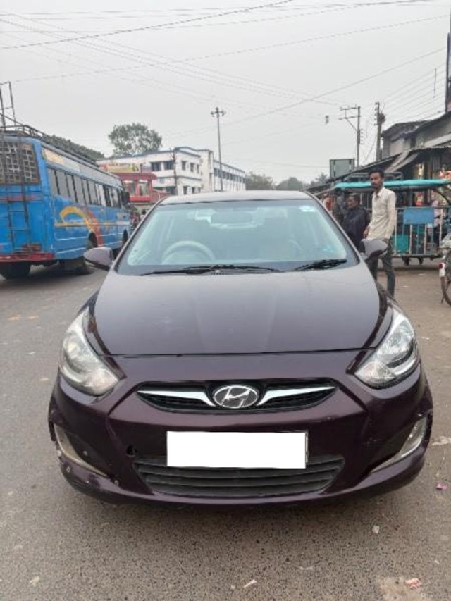 Second-hand 2013 Hyundai Verna 1.4 VTVT for sale in Balurghat-3