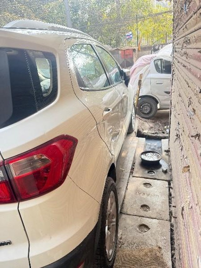 Second-hand 2020 Ford Ecosport 1.5 Petrol Titanium Plus for sale in New Delhi-6