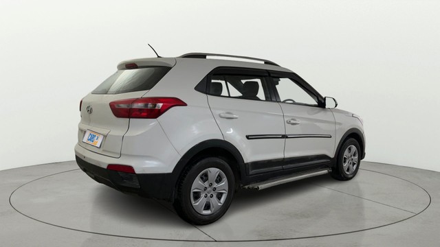 Hyundai Creta 1.6 E Plus Second-hand 2016 Hyundai Creta 1.6 E Plus for sale in Noida-2