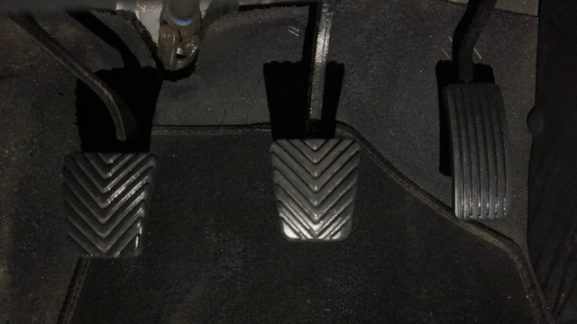 Hyundai Creta 1.6 E Plus Second-hand 2016 Hyundai Creta 1.6 E Plus for sale in Noida-14