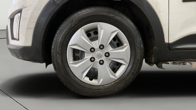 Hyundai Creta 1.6 E Plus Second-hand 2016 Hyundai Creta 1.6 E Plus for sale in Noida-25