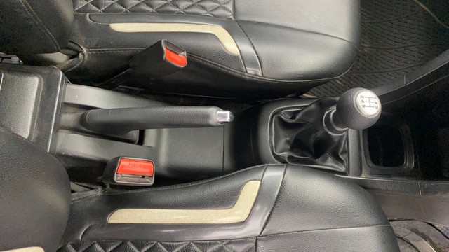 Second-hand 2017 Maruti Swift ZXI for sale in Chennai-13