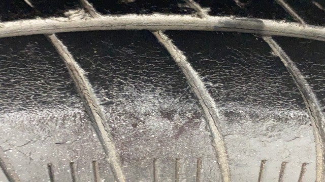 Second-hand 2017 Maruti Swift ZXI for sale in Chennai-30