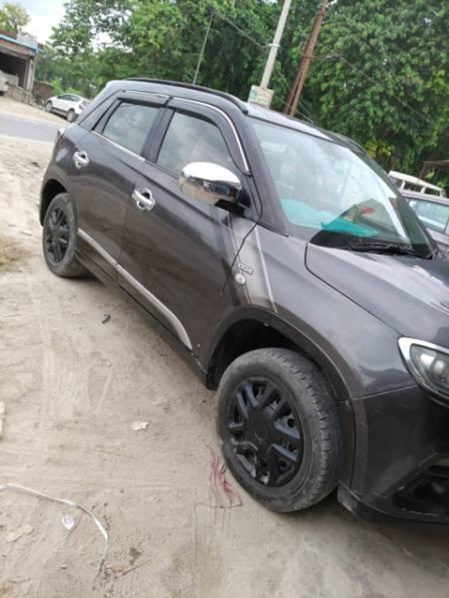 Second-hand 2016 Maruti Vitara Brezza VDi for sale in Kushinagar-5