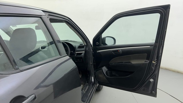 Second-hand 2015 Maruti Swift LXI Option for sale in Ahmedabad-16