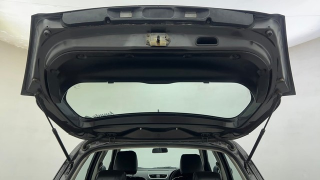 Second-hand 2015 Maruti Swift LXI Option for sale in Ahmedabad-26