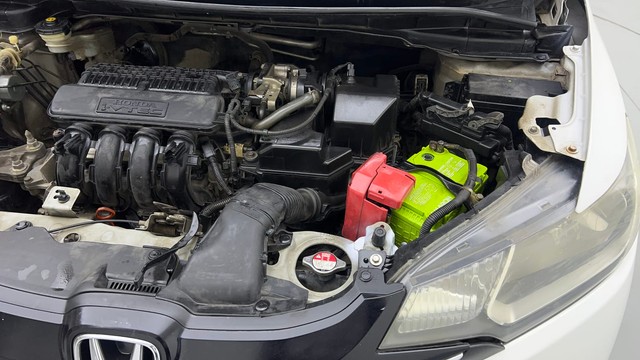 Second-hand 2016 Honda Jazz 1.2 S AT i VTEC for sale in Noida-35