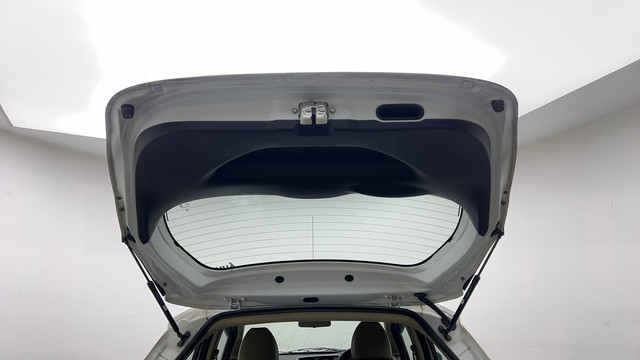 Second-hand 2016 Honda Jazz 1.2 S AT i VTEC for sale in Noida-36