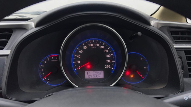 Second-hand 2016 Honda Jazz 1.2 S AT i VTEC for sale in Noida-13