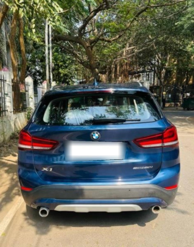 Second-hand 2022 BMW X1 sDrive20i xLine for sale in Chennai-6