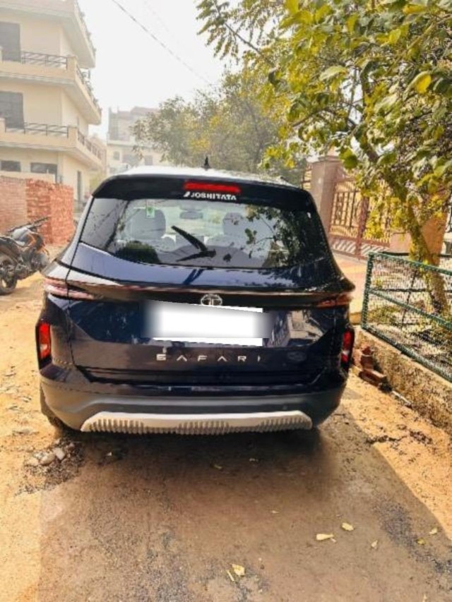 Second-hand 2023 Tata Safari Accomplished Plus AT for sale in Chandigarh-3