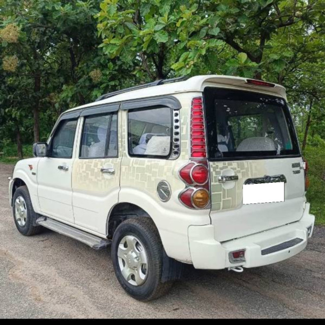 Second-hand 2012 Mahindra Scorpio LX for sale in Kamareddy-3