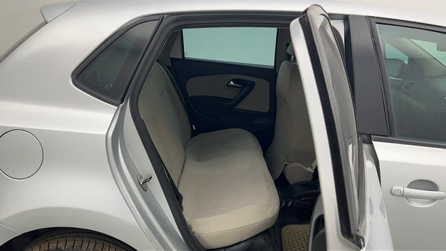 Second-hand 2013 Volkswagen Polo Petrol Highline 1.2L for sale in Kolkata-35