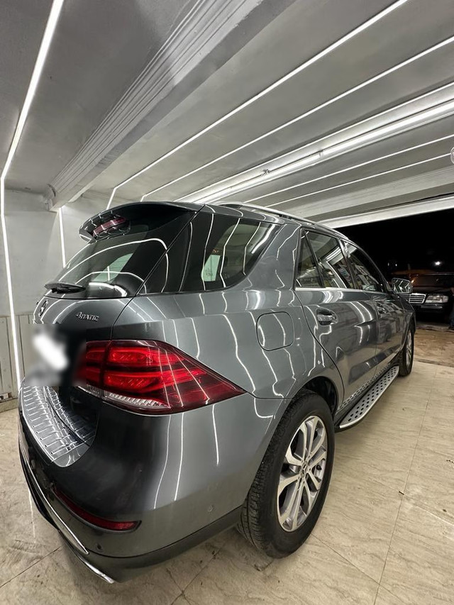 Second-hand 2018 Mercedes-Benz GLE 250d for sale in New Delhi-4