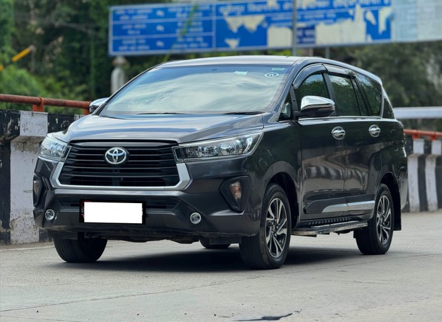 Second-hand 2021 Toyota Innova Crysta 2.4 GX 7 STR AT for sale in New Delhi-3