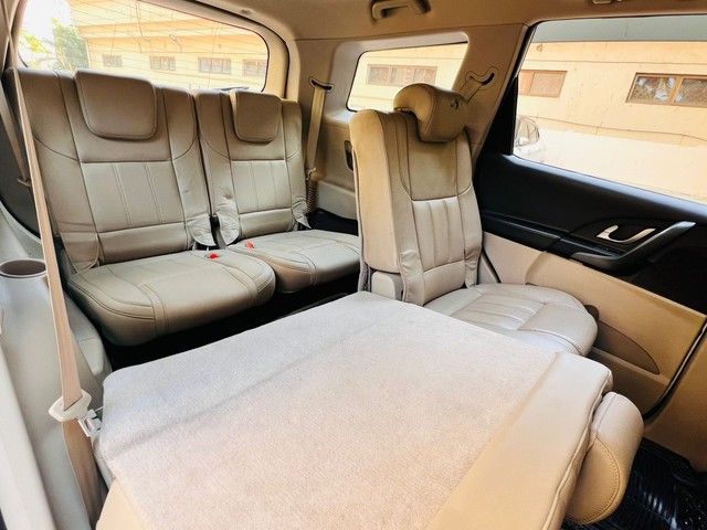 Mahindra XUV500 R W10 FWD Second-hand 2018 Mahindra XUV500 R W10 FWD for sale in Mumbai-10