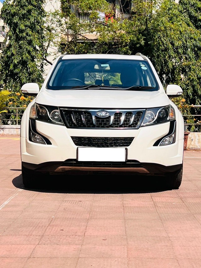 Mahindra XUV500 R W10 FWD Second-hand 2018 Mahindra XUV500 R W10 FWD for sale in Mumbai-5
