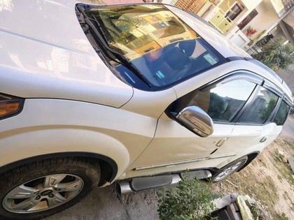 Mahindra XUV500 W8 4WD Second-hand 2012 Mahindra XUV500 W8 4WD for sale in Jaipur
