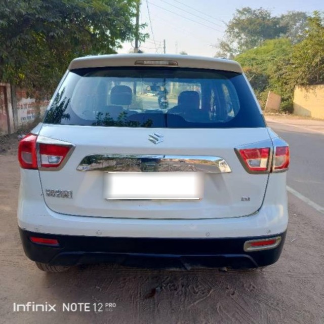 Maruti Suzuki Vitara Brezza VDi Second-hand 2018 Maruti Suzuki Vitara Brezza VDi for sale in Chattarpur-6