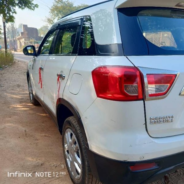 Maruti Suzuki Vitara Brezza VDi Second-hand 2018 Maruti Suzuki Vitara Brezza VDi for sale in Chattarpur-4