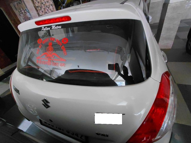 Second-hand 2018 Maruti Swift VXI for sale in Dispur-4