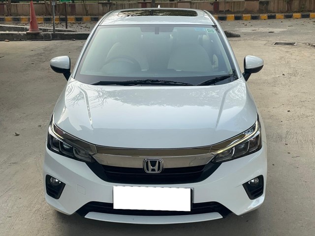 Second-hand 2022 Honda City VX CVT for sale in New Delhi-3