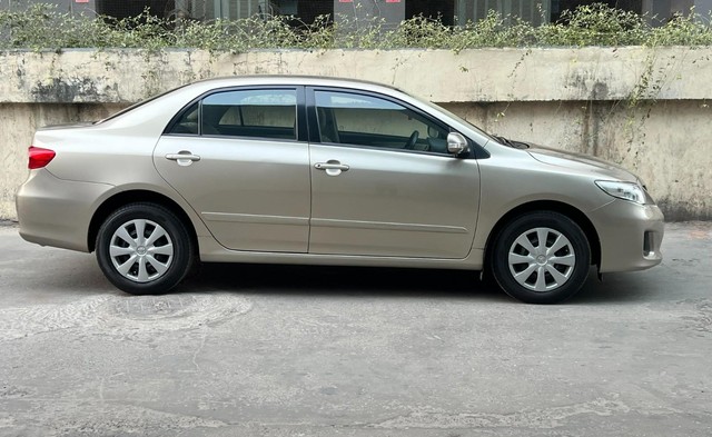 Second-hand 2011 Toyota Corolla Altis Diesel D4DJ for sale in Kolkata-5
