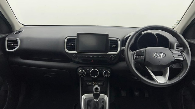 Second-hand 2022 Hyundai Venue SX BSVI for sale in Karnal-11