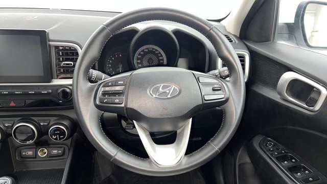 Second-hand 2022 Hyundai Venue SX BSVI for sale in Karnal-34