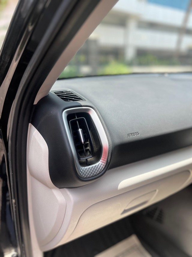 Second-hand 2023 Kia Sonet HTX Diesel AT for sale in Mumbai-19