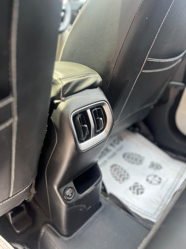 Second-hand 2023 Kia Sonet HTX Diesel AT for sale in Mumbai-6