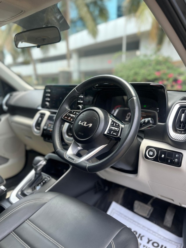 Second-hand 2023 Kia Sonet HTX Diesel AT for sale in Mumbai-16