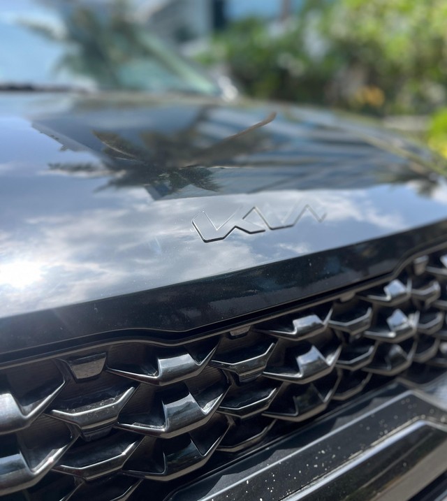 Second-hand 2023 Kia Sonet HTX Diesel AT for sale in Mumbai-23